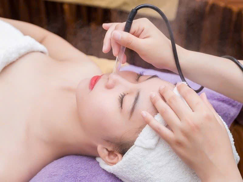 Oanh Spa Signature Glow